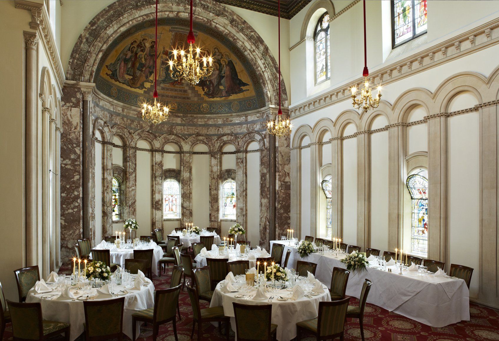 Luton Hoo Hotel, Golf And Spa Faciliteter billede The interior of the restaurant