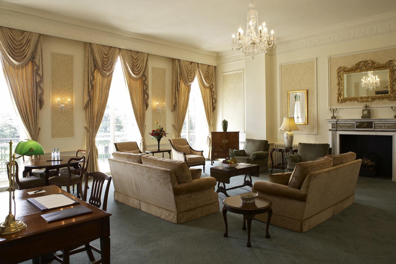 Luton Hoo Hotel, Golf And Spa Eksteriør billede The drawing room